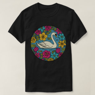 Eleganter Schwan im Blumenweiher - Farbige Naturku T-Shirt