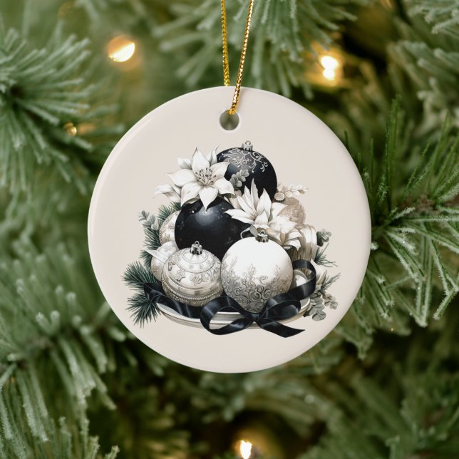 Eleganter schwarzbeiger Elfenbein Weihnachtsschmuc Keramik Ornament (Baum)