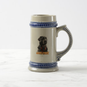Eleganter Schwarzer Hund Portrait-Realistischer Ha Bierglas