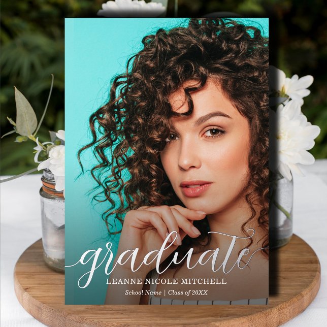 Eleganter Script Silver Foil Foto Abschluss Folieneinladung (Elegant script real silver foil graduation announcements with your details on the back)