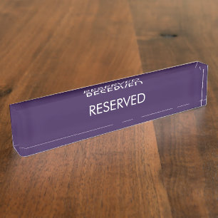 Eleganter violetter lila individuelle Name Namensplakette