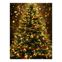 Eleganter Weihnachtsbaum mit Licht dekoriert