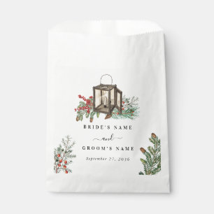 Eleganter Winter Rustic Pine Trees Lantern Wedding Geschenktütchen
