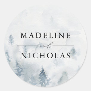 Eleganter Winterwald personalisierte Hochzeit Runder Aufkleber