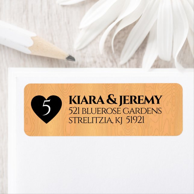 Elegantes 5. Jubiläum der Hochzeit von Holz (Insitu)
