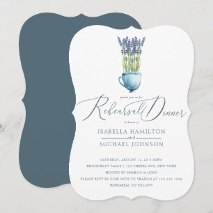 Elegantes Abendessen mit floraler Hochzeit und Pro Einladung