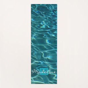 Elegantes aquamarines Wassermuster Monogramm Yogamatte