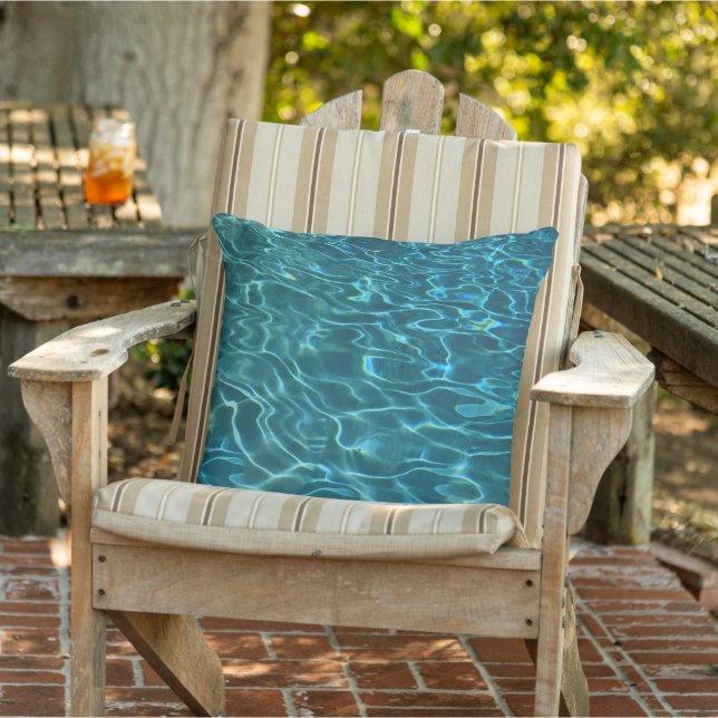 Elegantes, aquamarines Wassermuster Seewellen Kissen (Stuhl )