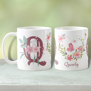 Elegantes Aquarellblutschmetterlingsmonogramm Q Kaffeetasse