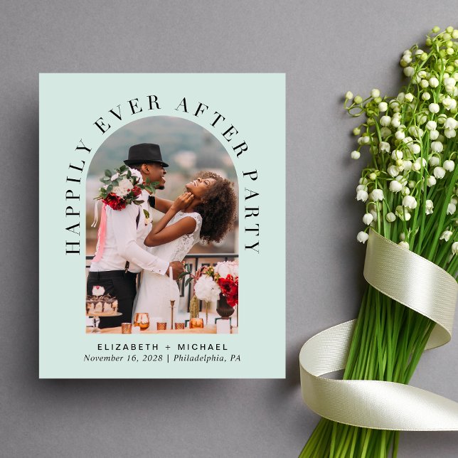 Elegantes Arch Foto Mint Wedding Reception einlade (Celebrate your love story with an invitation showcasing your favorite photo in an elegant arch frame)