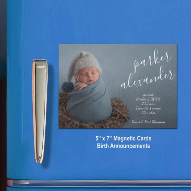 Elegantes Baby Foto Magnetic Birth Ankündigung (5" x 7" magnetic cards with a high-gloss finish)