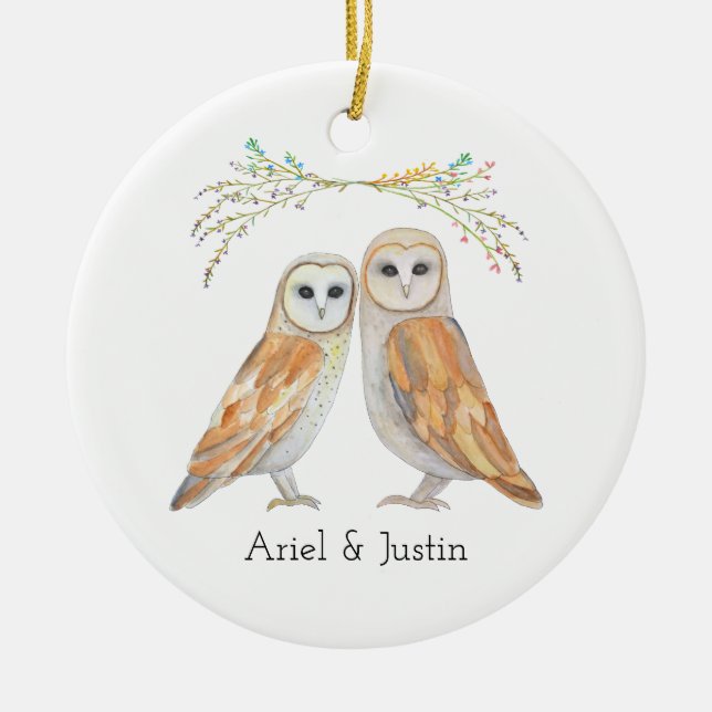 Elegantes Barn Owl Couple Individuelle Name Weihna Keramik Ornament (Vorne)