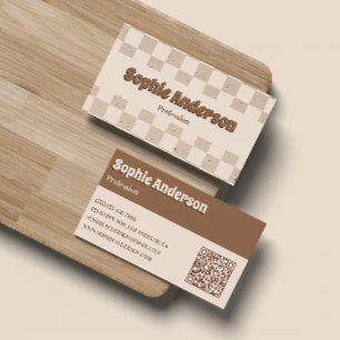 Elegantes Beige- und Braunkaro mit QR-Code Visitenkarte
