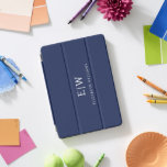 Elegantes Berufliches Monogramm Minimalistisch iPad Pro Cover<br><div class="desc">Unsere elegante Berufliche Monogram Minimalistisch Collection: Steigern Sie Ihren Stil mit zeitloser Eleganz und Eleganz. Diese Kollektion wurde mit viel Liebe zum Detail gestaltet und bietet minimalistische Designs, die mit Ihrem personalisierten Monogramm verziert sind. Jedes Stück verströmt Professionalität und Raffinesse, perfekt um in jedem Ambiente einen bleibenden Eindruck zu machen....</div>