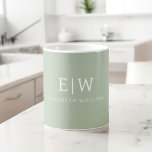 Elegantes Berufliches Monogramm Minimalistisch Kaffeetasse<br><div class="desc">Unsere elegante Berufliche Monogram Minimalistisch Collection: Steigern Sie Ihren Stil mit zeitloser Eleganz und Eleganz. Diese Kollektion wurde mit viel Liebe zum Detail gestaltet und bietet minimalistische Designs, die mit Ihrem personalisierten Monogramm verziert sind. Jedes Stück verströmt Professionalität und Raffinesse, perfekt um in jedem Ambiente einen bleibenden Eindruck zu machen....</div>
