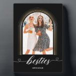 Elegantes Besties Foto Modern Gold Frame beibehalt Fotoplatte<br><div class="desc">Elegantes Besties Foto Modern Gold Frame beibehalten</div>