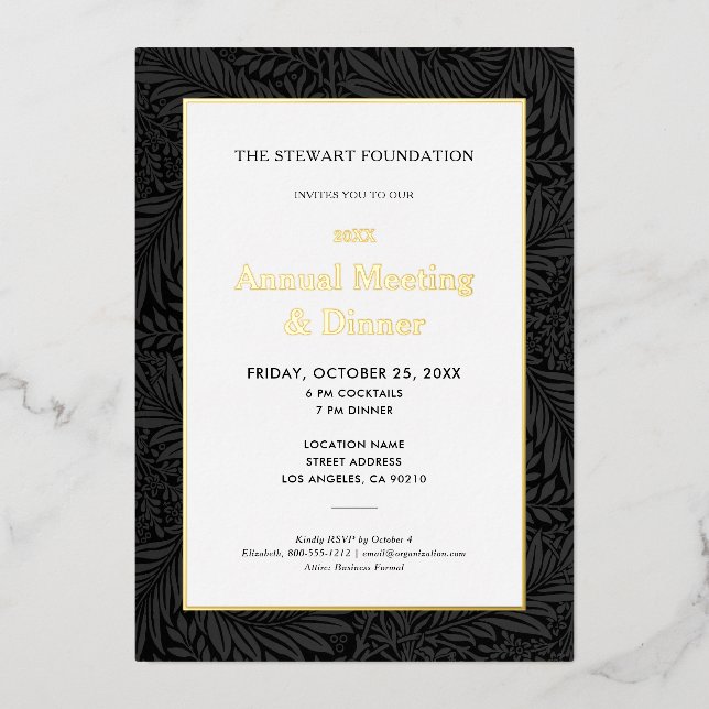 Elegantes Black Botanical Annual Business Dinner Folieneinladung (Vorderseite)