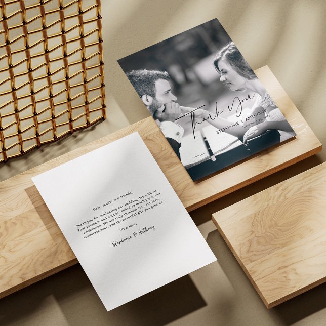 Elegantes Black Cursive Foto Hochzeit Dankeschön C Dankeskarte (Elegant Black Cursive Photo Personalized Wedding Thank You Card)