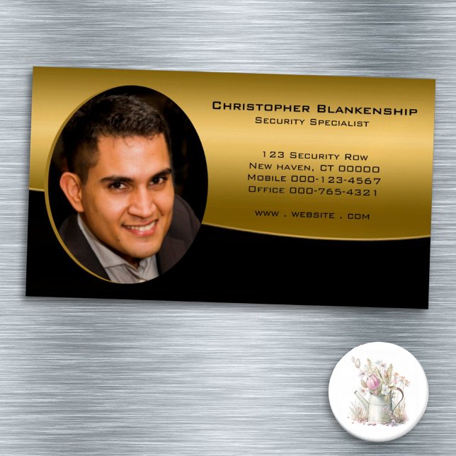 Elegantes Black Gold Berufliches benutzerdefiniert Magnetische Visitenkarte (Share your business details on this black & gold professional photo on a magnetic business card.)