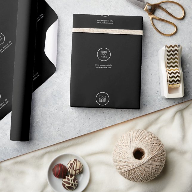Elegantes Black Retail Wrapping Paper mit Logo Geschenkpapier (Von Creator hochgeladen)