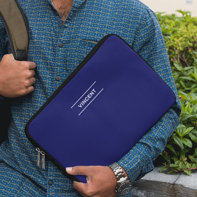 Elegantes Blau mit Name Laptop Sleeve (Von Creator hochgeladen)