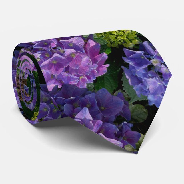 Elegantes blaues lila Magenta grünes Hydrangea Krawatte (Gerollt)