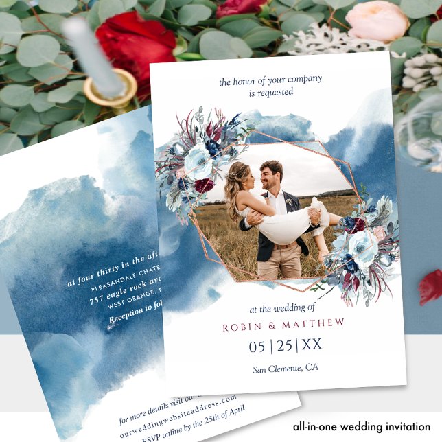 Elegantes Blue Burgundy Watercolor Foto Hochzeit Einladung (Von Creator hochgeladen)