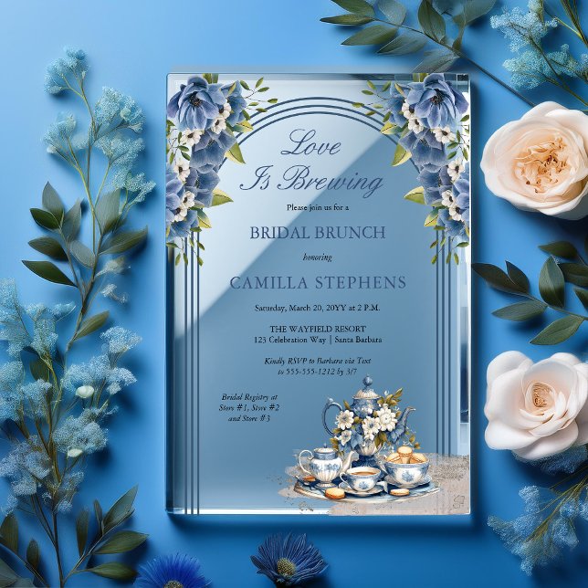 Elegantes Blue Floral Tee Set Bridal Brunch Dusche Acryleinladungen (Elegant Blue Floral Tea Set Bridal Brunch Shower Acrylic Invitations)