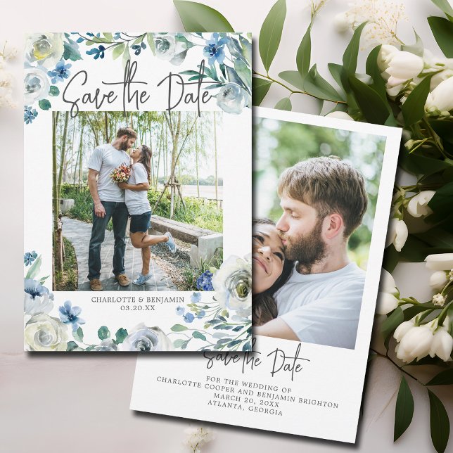 Elegantes Blue White Floral Verlobung Foto Spring Save The Date (Von Creator hochgeladen)