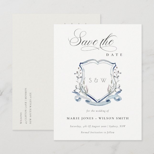 Elegantes Blue Wildblume Watercolor Monogram Wappe Ankündigungspostkarte (Vorne/Hinten)