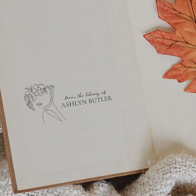 Elegantes Blumenmädchen aus der Bibliothek der ben Gummistempel (Flower Girl From the Library of Custom Rubber Stamp)