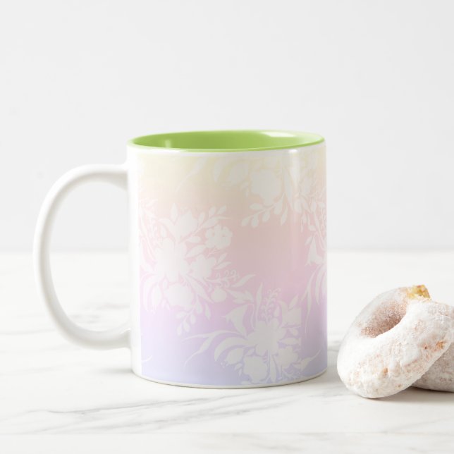 Elegantes Blumenmuster in Pastellfarben Zweifarbige Tasse (Mit Donut)