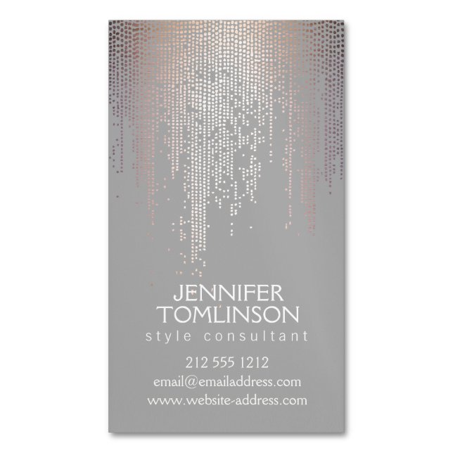 Elegantes Blush Confetti Regenmuster Grau Magnetische Visitenkarte (Vorderseite Vertikal)