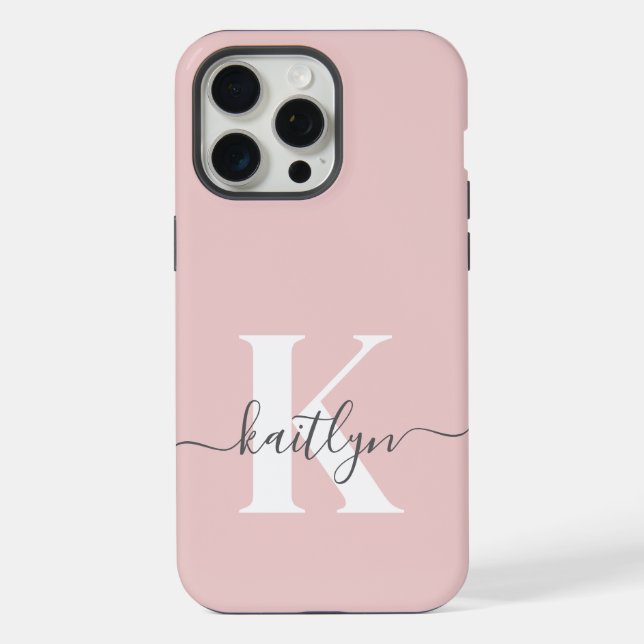 Elegantes Blush Pink Gray Script Monogram iPhone 15 Pro Max Hülle (Rückseite)