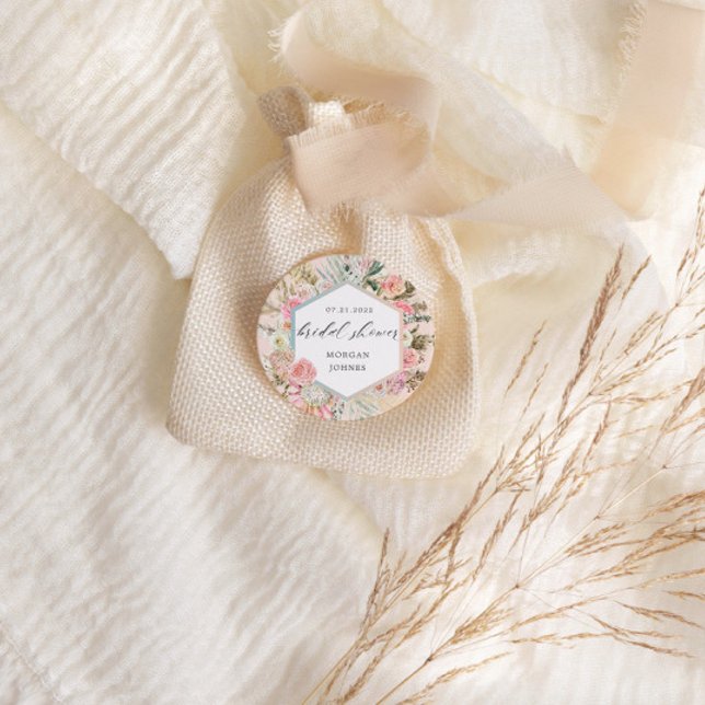 Elegantes Bohemisches Brautparty mit Blumen Runder Aufkleber (Von Creator hochgeladen)