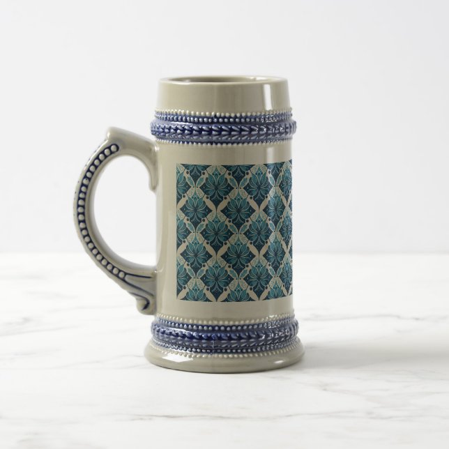 Elegantes Boho Blumenmuster in Blau Bierglas (Links)