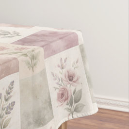 Elegantes Boho-Lila-Quilt mit floralem Patchworkmu Tischdecke