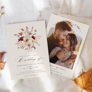 Elegantes Boho-Wildblumen-Herbsthochzeitsfoto Einladung
