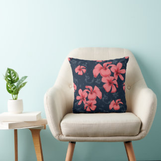 Elegantes botanisches Kissen für das Schlafzimmer