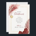 Elegantes Burgund und Gold Beach Tropical Christma Feiertagskarte<br><div class="desc">Die elegante weinrote und goldene Urlaubskarte der Nautical Boutique Co. besticht durch einen Aquarellmaron und eine goldene tropische Vegetation. Sie wird durch eine hübsche Aquarellblume unterstrichen. Der Text ist skurrile Handschrift gepaart mit moderner Blocktypografie. Die Bordeaux, das Gold und das cremige Elfenbein erinnern an tropische Urlaubstage am Strand. Anpassen Sie...</div>
