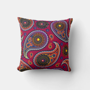 Elegantes burgunderrotes Paisley- und Mandala-Must Kissen