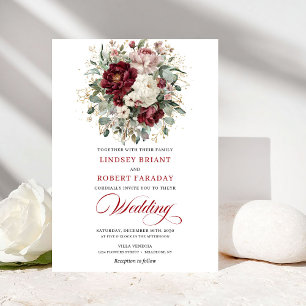 Elegantes Burgunderweiß Florales Grün Gold Hochzei Einladung
