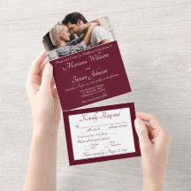 Elegantes Burgundy Foto Hochzeit Einladung