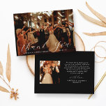 Elegantes Calligraphy Custom Wedding Foto Dankeskarte<br><div class="desc">Danken Sie im Stil mit diesen eleganten und sehr trendigen Hochzeitskarten Foto. Das Design lässt sich leicht mit Ihrer eigenen Dankesworte und einem Foto Ihrer Wahl personalisieren,  und Ihre Gäste werden begeistert sein,  wenn sie diese fantastischen Dankeskarten erhalten.</div>