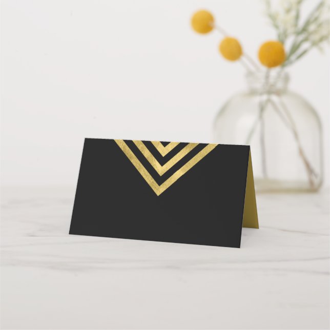 Elegantes Chic Black and Imitats Gold Geometric Platzkarte (Vorderseite)