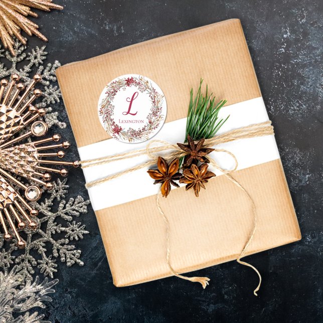 Elegantes Christmas Poinsettia Wreath Monogram Runder Aufkleber (Von Creator hochgeladen)