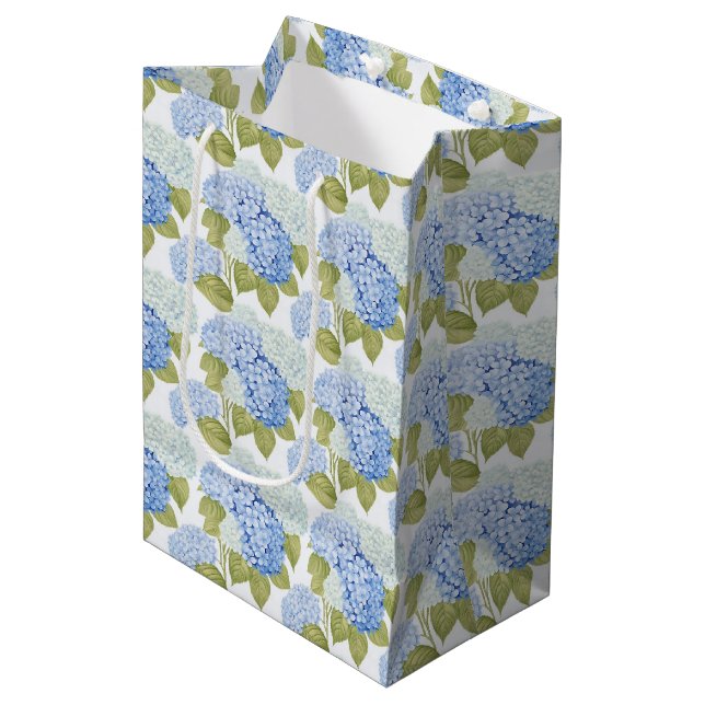 Elegantes Design der Blue Hydragea-Blume Mittlere Geschenktüte (Vorderseite Schrägansicht)