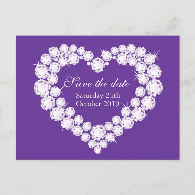 Elegantes Diamantenherz Save the Date lila Ankündigungspostkarte (Vorderseite)