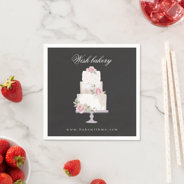 elegantes, dreistufiges Hochzeitstorte-Monogramm Serviette (Beispiel)