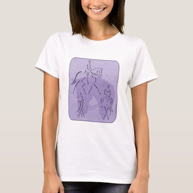 Elegantes Dressur Pferdedesign im Lila T-Shirt (Vorderseite)